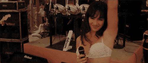 Jennifer Lopez Honors Selena 20 Years After Her Passing
