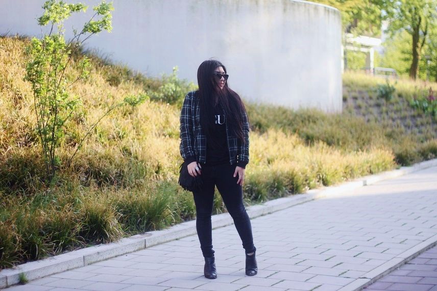photo OUTFIT-SISTERSANDSISTERS-UGG01_zps0mck5cfp.jpg