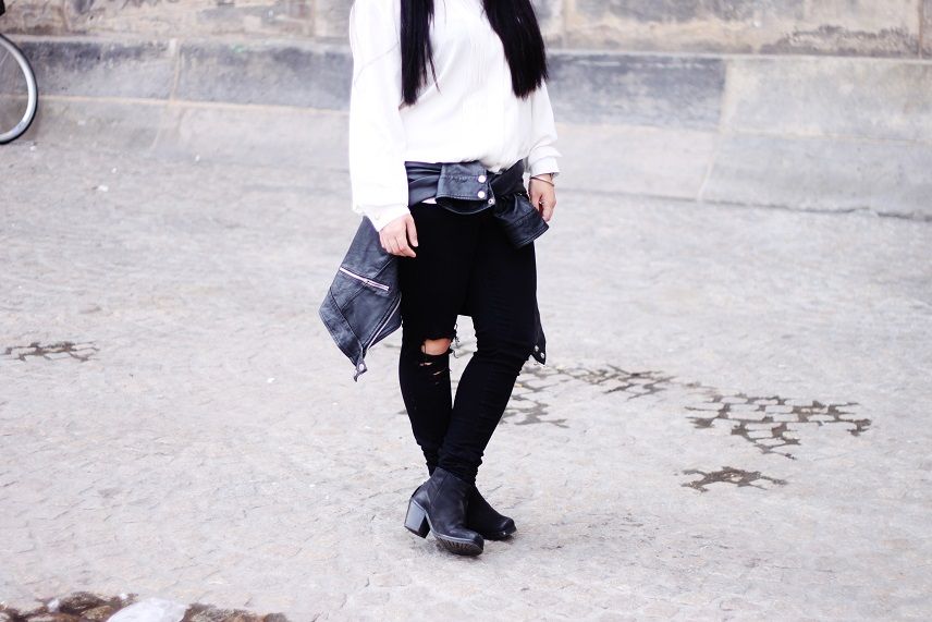 photo sistersandsisters_outfitpost8_zpsb4a878ed.jpg