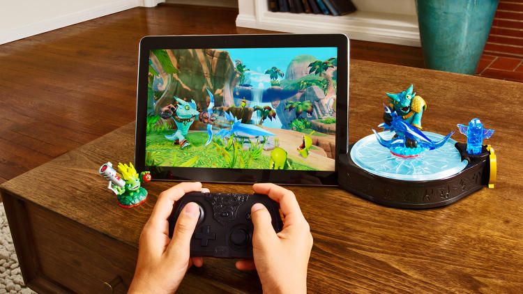 3034209-slide-p-1-why-skylanders-is-taking-its-full-console-game-experience-to-mobile_zps1e31fe4d.jpg