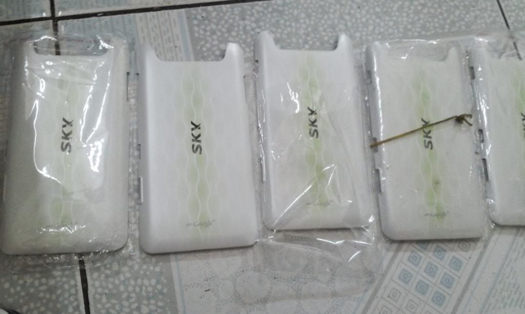 Q1,Q4- phụ kiện giá sock , dán màn hình 10k, ốp sky nillkin 50k , pi dock ip......... - 14