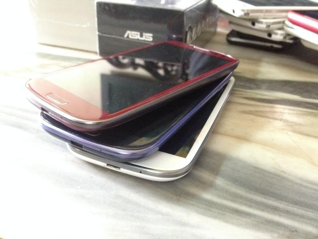 Quận 1 likenew S3 e210 ram 2gb =3tr4 ,  s2 HD fullbox =2tr6 - 12