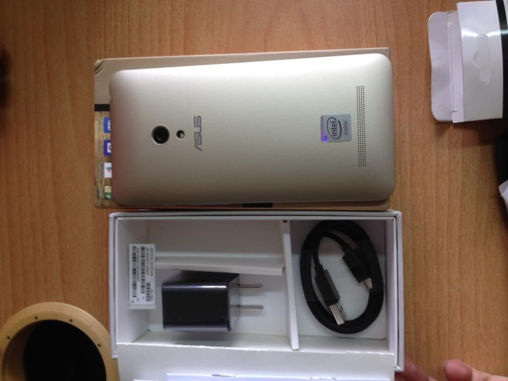 Q1 Brandnew Asus Zenphone 5 = 3tr3, Fullbox Xperia Sp=3tr7, Xperia T at&t=3tr2 - 8