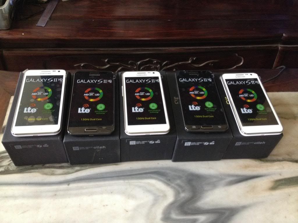 Quận 1 likenew S3 e210 ram 2gb =3tr4 ,  s2 HD fullbox =2tr6 - 8