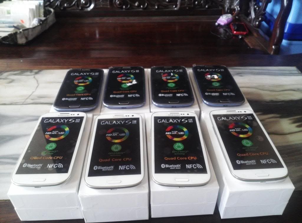 Quận 1 likenew S3 e210 ram 2gb =3tr4 ,  s2 HD fullbox =2tr6 - 13