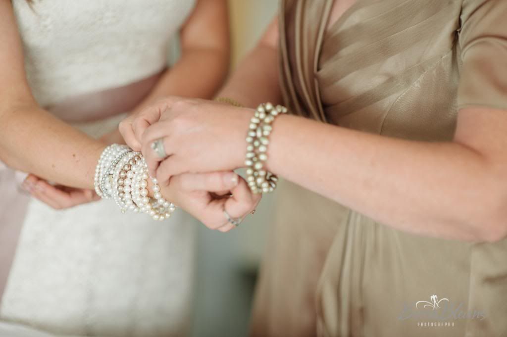 Vintage Lace Wedding Dress & Pearl Jewelry