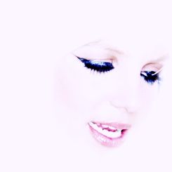 If I Said I Didn't Applause, Would You Hold It Against Me?