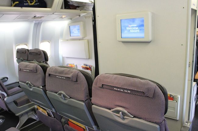 Australian Domestic (2/2): Surprise On Disney Jet! — Trip